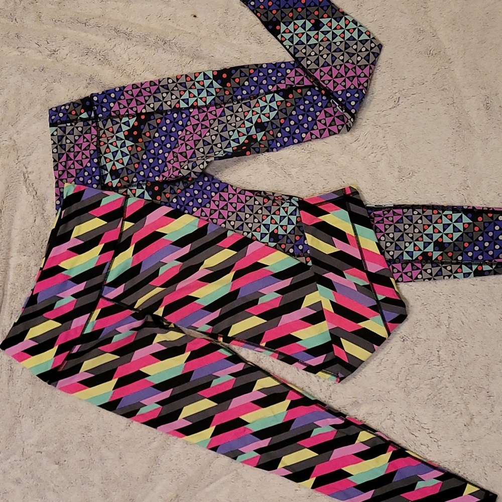 VSX Knockout Yoga Pants